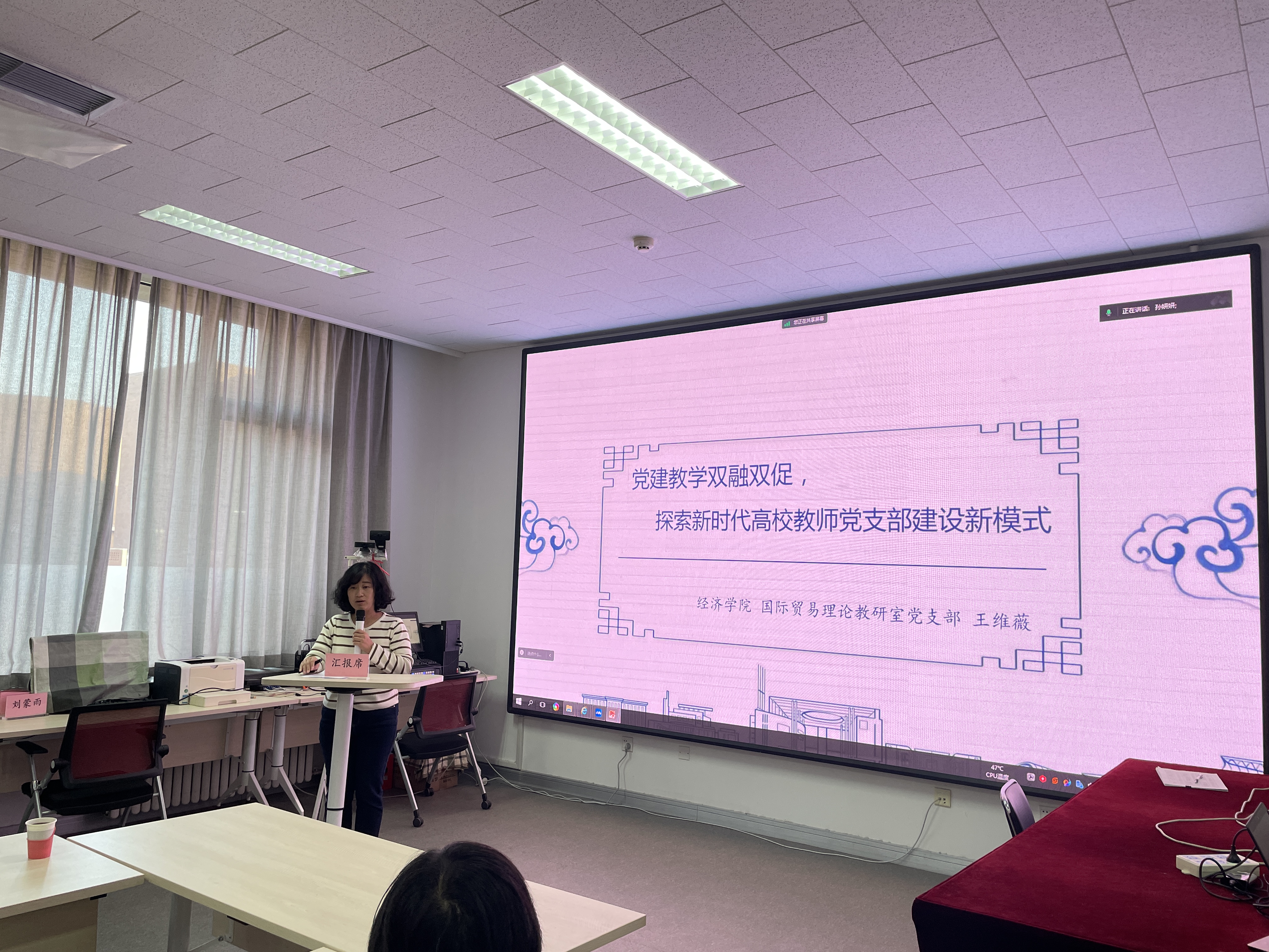 5b8451c3d3a56dc8cf81b360a48b1e3